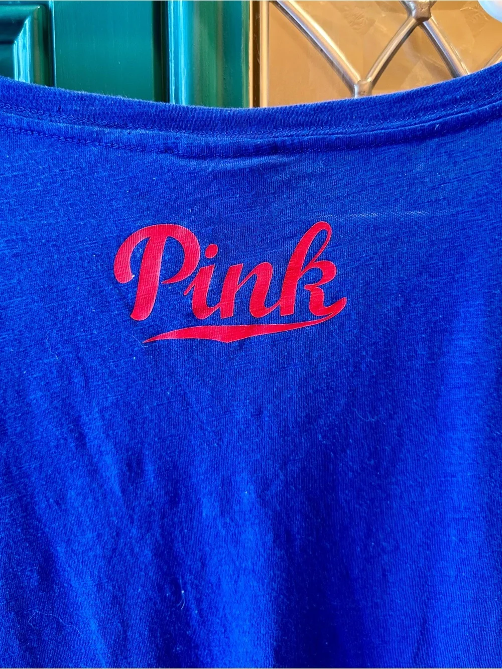 VS PINK Chicago Cubs Sequin V Neck T Shirt Sz M Royal Blue Game Day Top